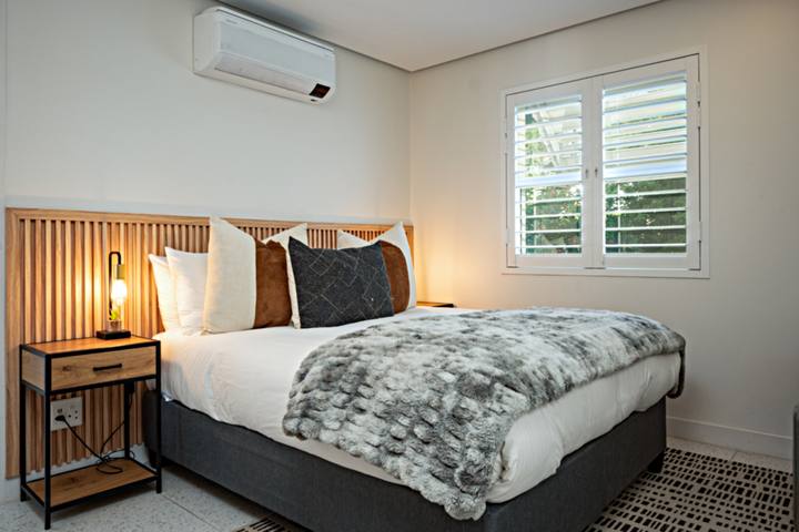 Chakas Cove 25 Main Bedroom